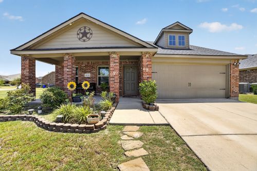 2710 Old Farm Dr, Seagoville, TX, 75159-4016 | Card Image
