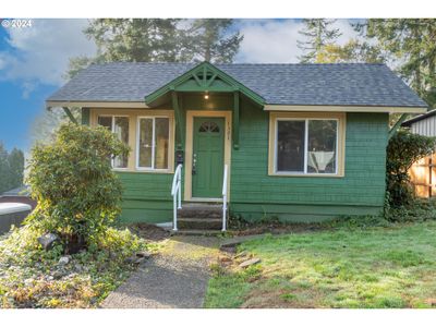 1381 Central Ave, House other with 3 bedrooms, 2 bathrooms and null parking in CoosBay OR | Image 1