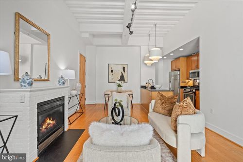 22-1320 13th St Nw, WASHINGTON, DC, 20005-4483 | Card Image