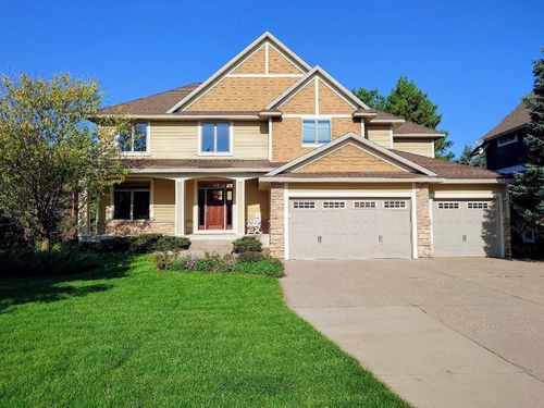18658 Ponderosa Ct, Eden Prairie, MN, 55347-5032 | Card Image