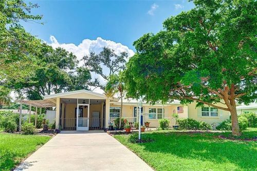 3040 New England St, Sarasota, FL, 34231-7234 | Card Image