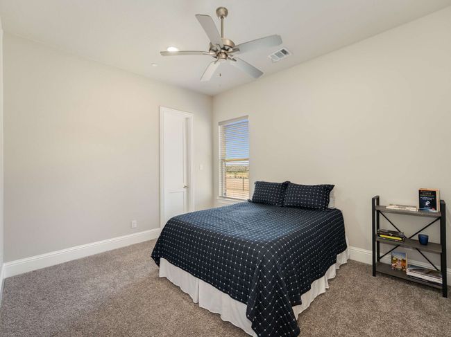Guest Bedroom with Walk-in Closet | Image 19