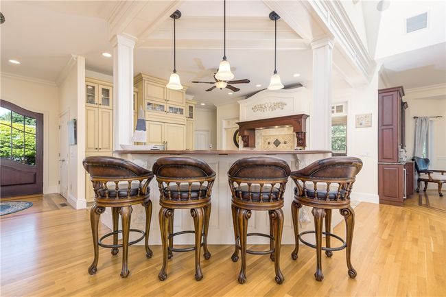 75 Roger Williams Dr, House other with 4 bedrooms, 4 bathrooms and 6 parking in North Kingstown RI | Image 6