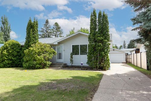 9 Spencer Street, Red Deer, AB, T4N0B1 | Card Image