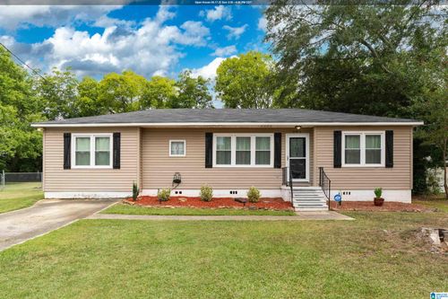 204 Marshall Dr, Gardendale, AL, 35071-2801 | Card Image