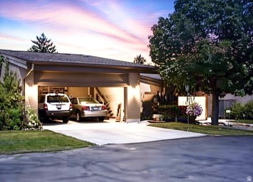 2735 Country Club Dr, Provo, UT, 84604-3833 | Card Image