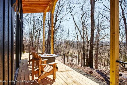 84 Skyline Dr, Woodbourne, NY, 12788-5801 | Card Image