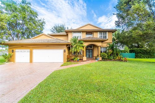 15841-15841 Sw 61st St, Davie, FL, 33331-3483 | Card Image