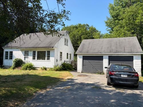 174 Ossipee Trail E, Gorham, ME, 04038 | Card Image