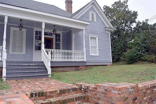 203 N Washington Ave, Eatonton, GA, 31024-1100 | Card Image
