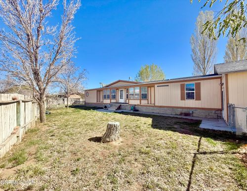 111 Mccoy Ln, Battle Mountain, NV, 89820-2370 | Card Image