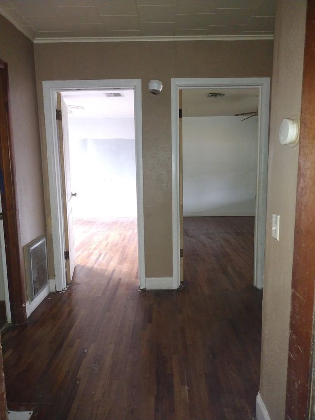 1916 Fm 82 W, House other with 4 bedrooms, 2 bathrooms and null parking in Kirbyville TX | Image 23