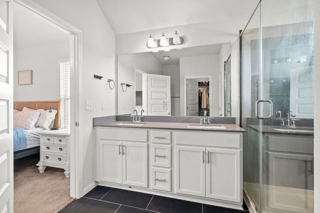 352 Backstays Loop, House other with 4 bedrooms, 3 bathrooms and 5 parking in Kyle TX | Image 21