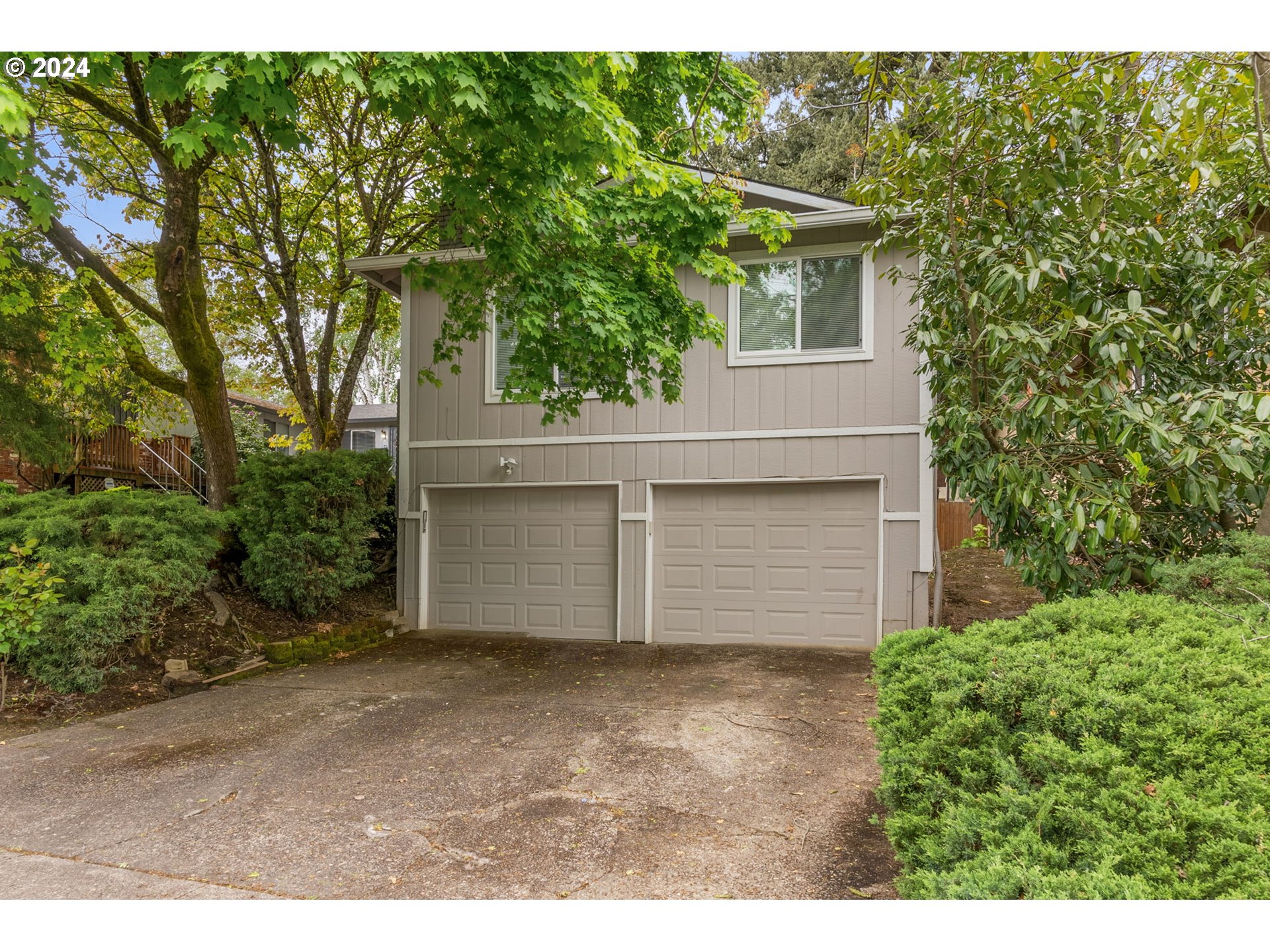 15th Ave, Portland, OR 97202