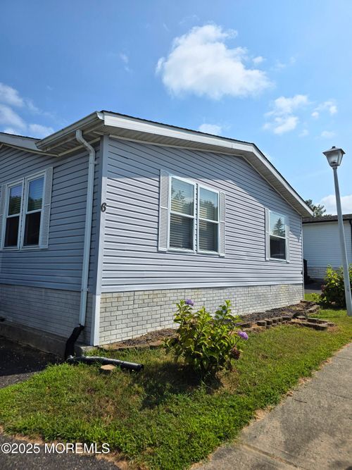 289-6 Secretariat St, Howell, NJ, 07731-3114 | Card Image