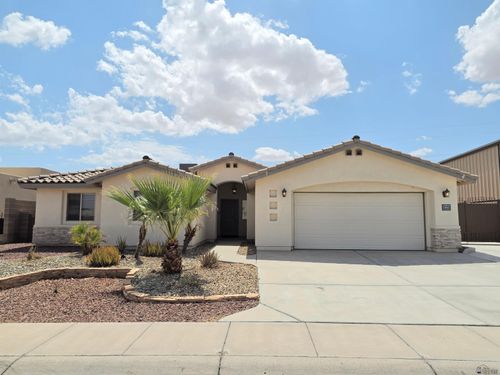 11611 E 28th Pl, Yuma, AZ, 85367-4929 | Card Image