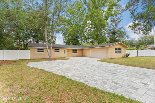 688 Claire Ln, Orange Park, FL, 32073-3903 | Card Image