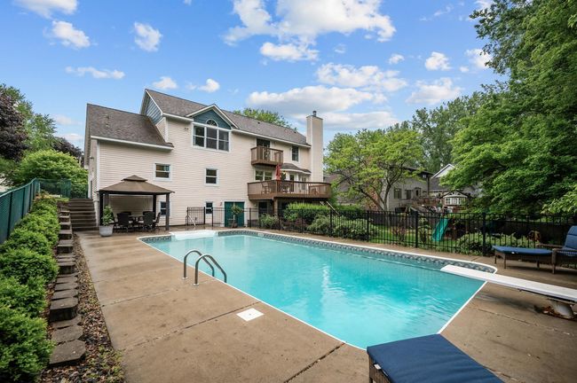 Your private retreat with a refreshing splash of luxury! | Image 36