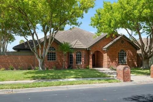 720 Cardinal Ave, Mcallen, TX, 78504-2776 | Card Image