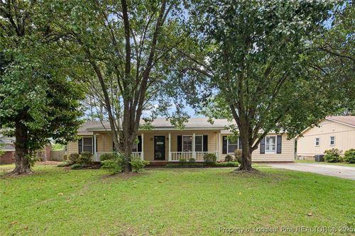 2109 Lothbury Dr, Fayetteville, NC, 28304-5669 | Card Image