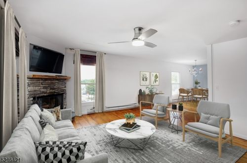 apt-5-117 Main St, Andover, NJ, 07821-4578 | Card Image