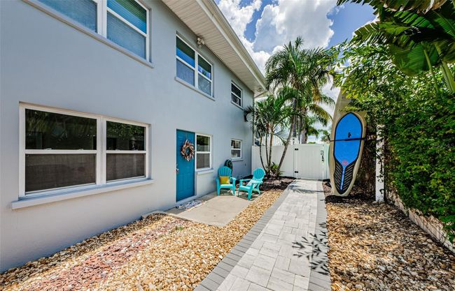 APT-11 - 2186 Edythe Dr, Condo with 2 bedrooms, 1 bathrooms and null parking in DUNEDIN FL | Image 30