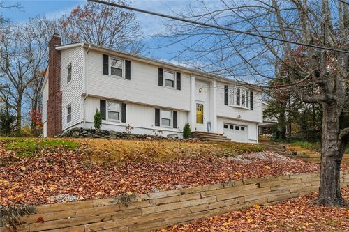 155 Birkshire Dr, Warwick, RI, 02886-8605 | Card Image