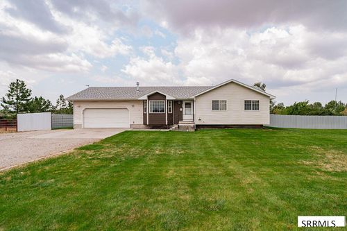 191 N 3990 E, Rigby, ID, 83442-5746 | Card Image