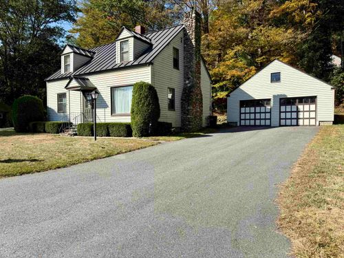 1 Dorrance St, Windsor, VT, 05089-1609 | Card Image