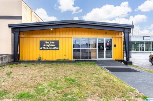 707 Wilmer Ave, Anniston, AL, 36201-5631 | Card Image