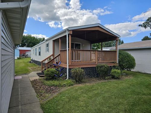 108 Vandervort St, Tomah, WI, 54660-3212 | Card Image