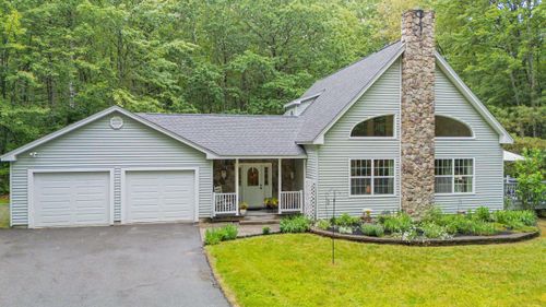21 Lewis Ln, Concord, NH, 03301-8410 | Card Image