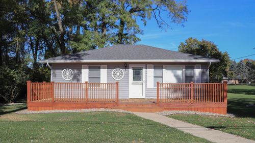 397 W Us Highway 30, Valparaiso, IN, 46385-9207 | Card Image