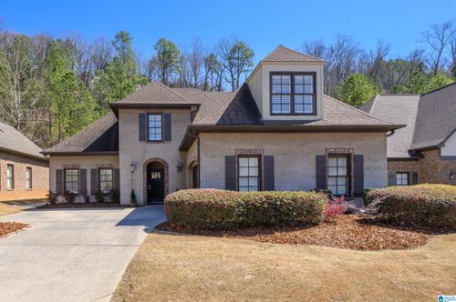 4067 Highland Ridge Rd, HOOVER, AL, 35242-3889 | Card Image