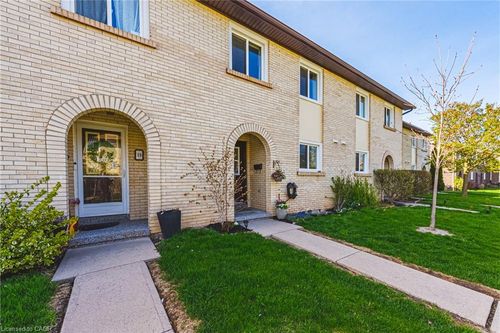 18-1450 6th Line, Oakville, ON, L6H1X7 | Card Image
