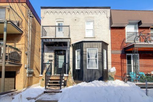 695 Rue Egan, Montréal, QC, H4H1W6 | Card Image