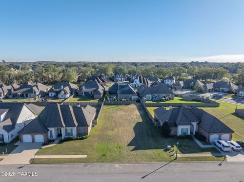 106 Old Pottery Bnd, Lafayette, LA, 70508-7251 | Card Image