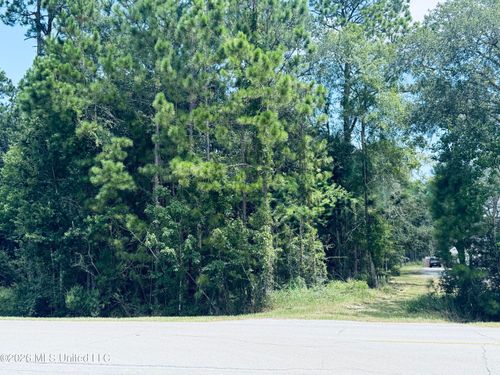 000 Old Spanish Trail, Ocean Springs, MS, 39564 | Card Image