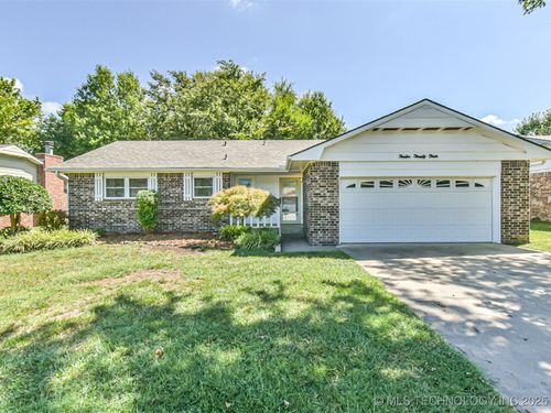 1224 Prairie Heights Dr, Bartlesville, OK, 74006-7800 | Card Image