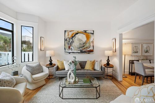 76 Gladys St, San Francisco, CA, 94110-5428 | Card Image