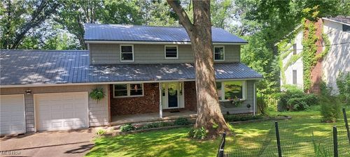 109 Hillview Dr, Charleston, WV, 25314-1028 | Card Image