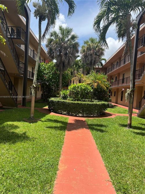 apt-k111-10851 Sw 2nd St, Miami, FL, 33174-1405 | Card Image