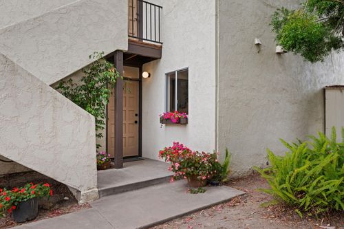 apt-8-1058 Miramonte Dr, Santa Barbara, CA, 93109-1363 | Card Image