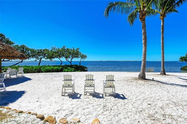 UNIT-201 - 241 Sapphire Lake Dr, Condo with 3 bedrooms, 3 bathrooms and null parking in Bradenton FL | Image 79