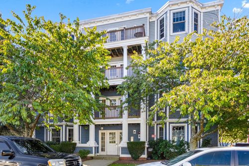 1-15 Whipple Ave, Boston, MA, 02131-1840 | Card Image