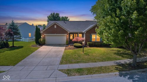 5826 Scotland St, Indianapolis, IN, 46234-7715 | Card Image