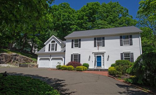 13 Mill Plain Road Cutoff, Danbury, CT, 06811 | Card Image