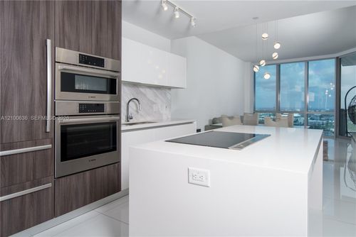 4406-851 Ne 1st Ave, Miami, FL, 33132-1859 | Card Image