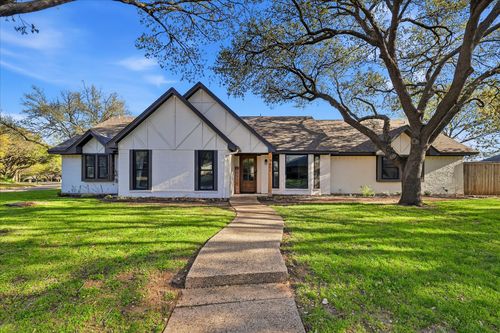 7401 Fuller Cir, Fort Worth, TX, 76133-6903 | Card Image