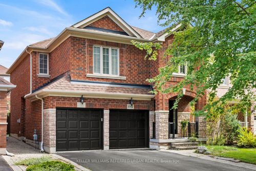 1002 Oaktree Cres, Newmarket, ON, L3X2Z3 | Card Image